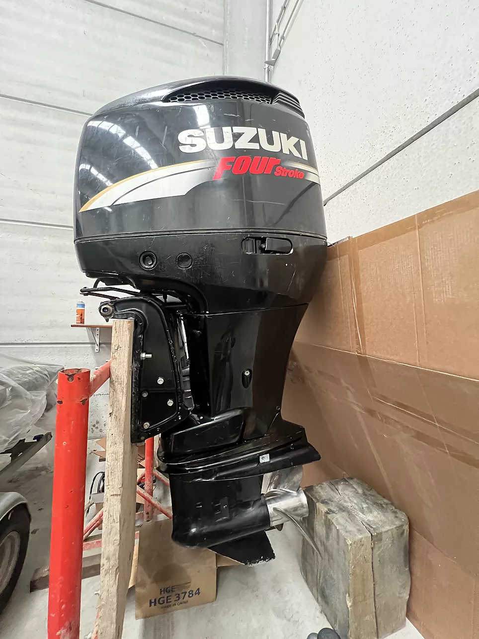 SUZUKI DF200 OUTBOARD MOTOR