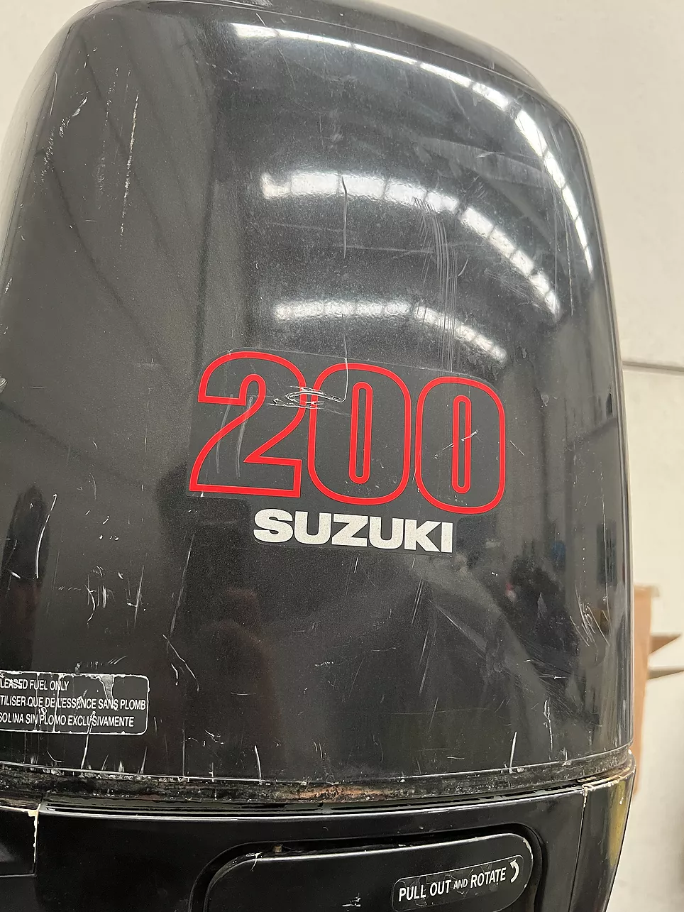 SUZUKI DF200 OUTBOARD MOTOR