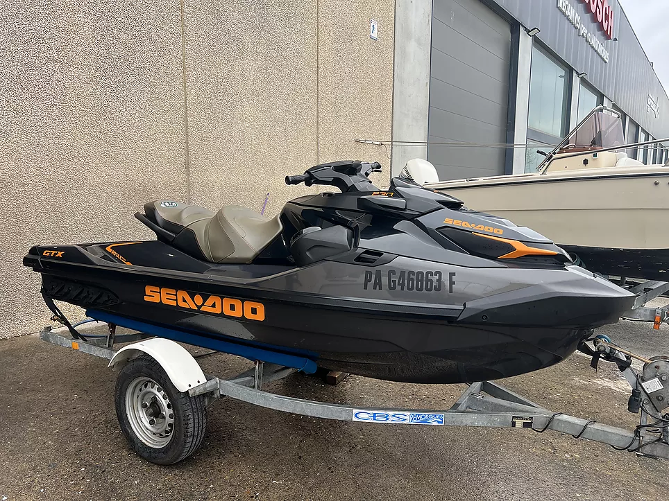 SEA-DOO GTX 230 (2022)